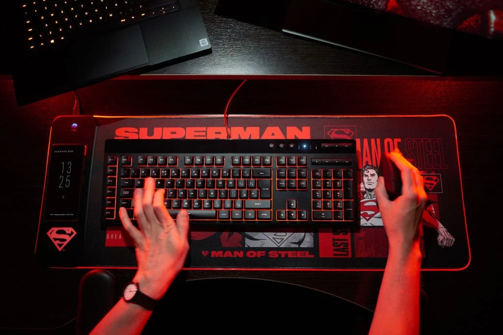 Superman XXL Gaming Mousepad 5 Superman XXL Gaming Mousepad - Image 5