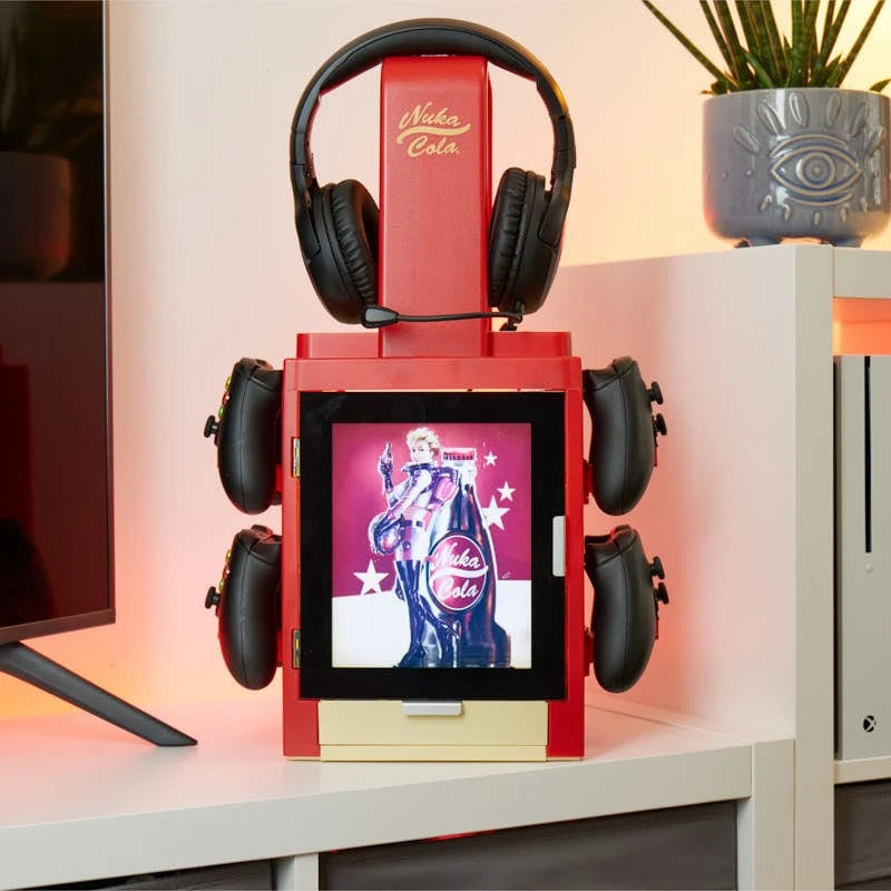 Fallout ‘Nuka-Cola’ Gaming Locker (LED Version) 1 Fallout ‘Nuka-Cola’ Gaming Locker (LED Version)