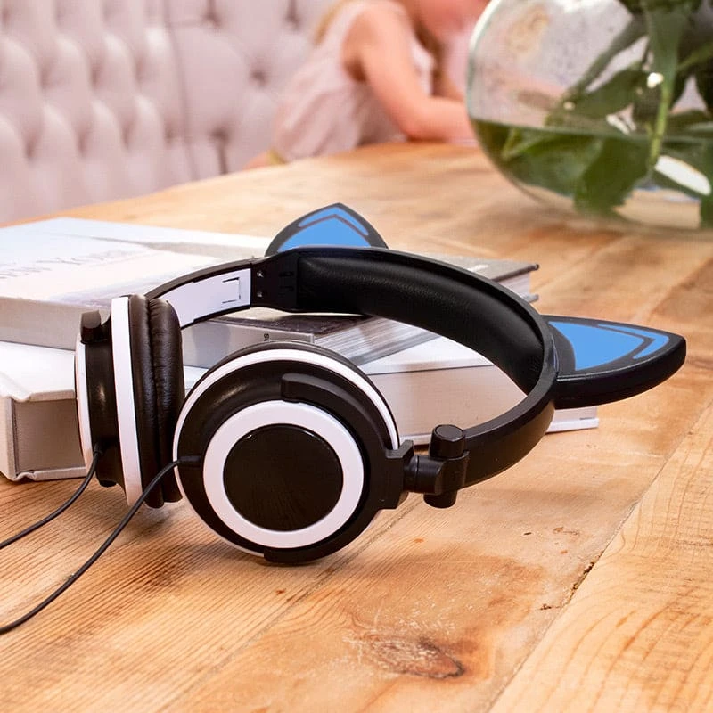 Numskull Cat Ears Kids Headphones 3 Numskull Cat Ears Kids Headphones - Image 3