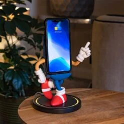 Power Idolz Sonic The Hedgehog Wireless Charging Dock 28 Power Idolz Sonic The Hedgehog Wireless Charging Dock -JustGeek Online Shop sonic poweridolz productimage 13