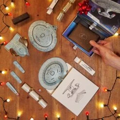 Star Trek USS Enterprise (NCC-1701-D) Countdown Character -JustGeek Online Shop starshipenterprise startrek countdowncharacter pl 2