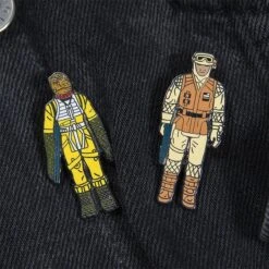 Pin Kings Star Wars Enamel Pin Badge Set 1.13 – Bossk And Rebel Soldier (Hoth Battle Gear) -JustGeek Online Shop sw kenner pin kings 1.13 5