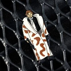 Pin Kings Star Wars Enamel Pin Badge Set 1.38 – Han Solo (in Trench Coat) And Teebo -JustGeek Online Shop sw kenner pin kings 1.38 3