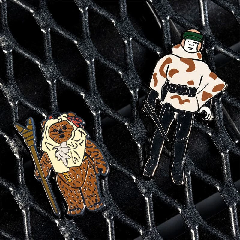 Pin Kings Star Wars Enamel Pin Badge Set 1.41 – Paploo And Luke Skywalker (in Battle Poncho) 2 Pin Kings Star Wars Enamel Pin Badge Set 1.41 – Paploo And Luke Skywalker (in Battle Poncho) - Image 2